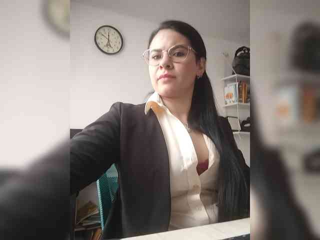 Paolitha25 webcam