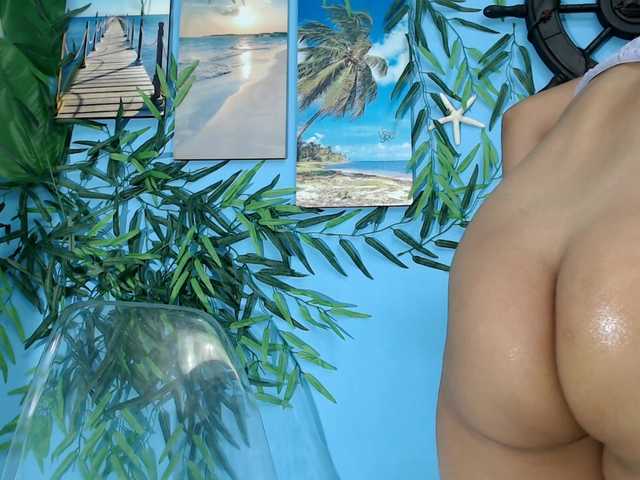 skinnysofia18 live cam on BongaCams