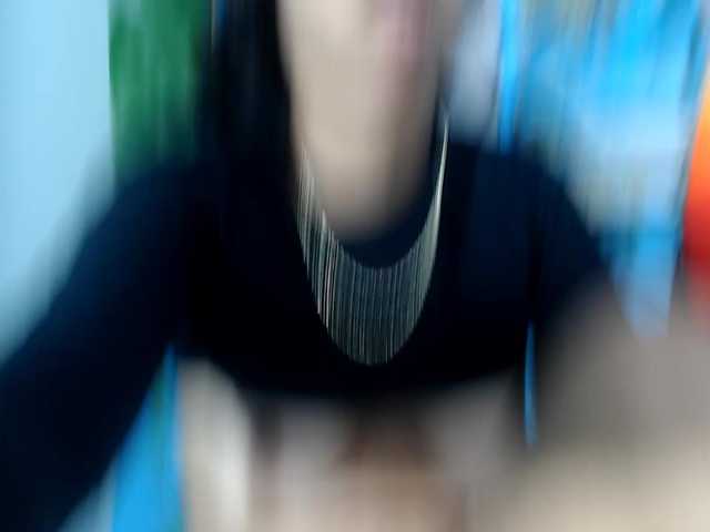 skinnysofia18 live cam on BongaCams