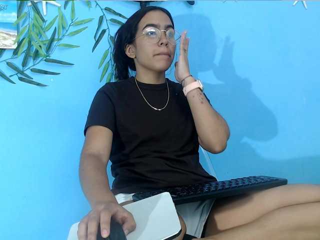 skinnysofia18