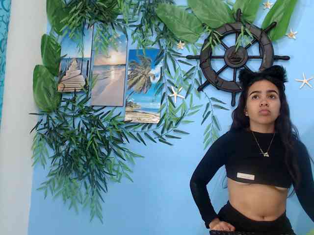 skinnysofia18