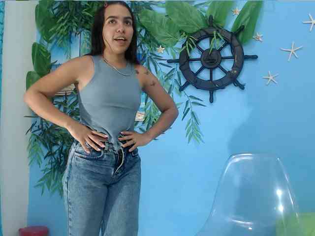 skinnysofia18
