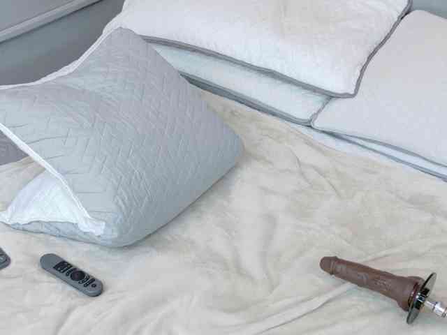 AlmaaRose webcam