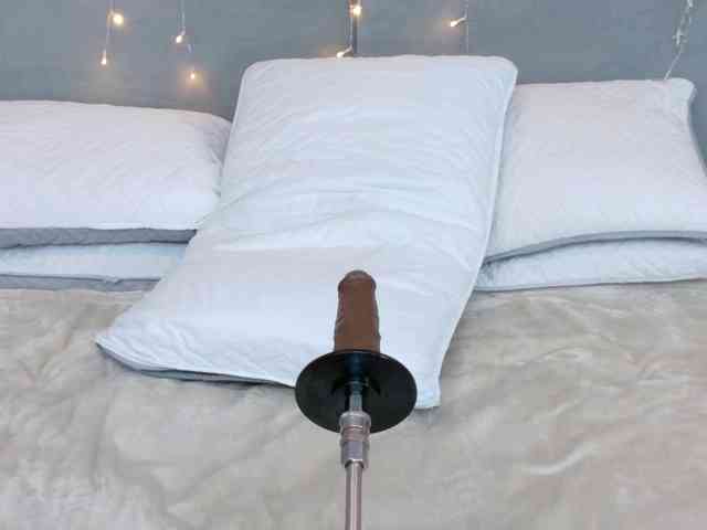 AlmaaRose webcam