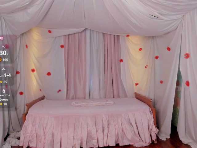 AishaDark live cam on BongaCams