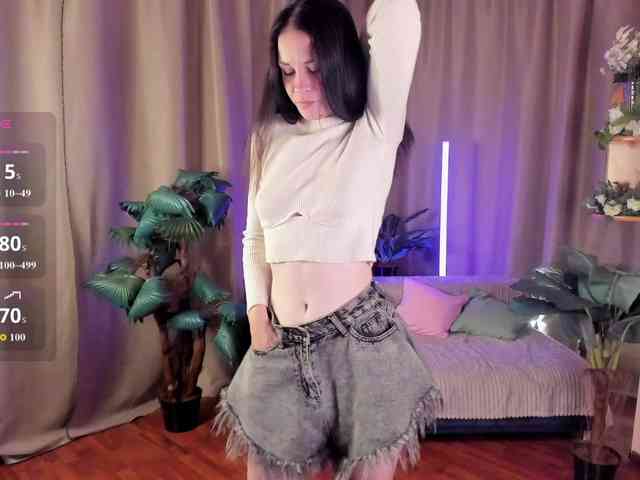 AishaDark webcam