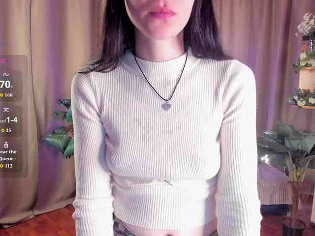 AishaDark webcam
