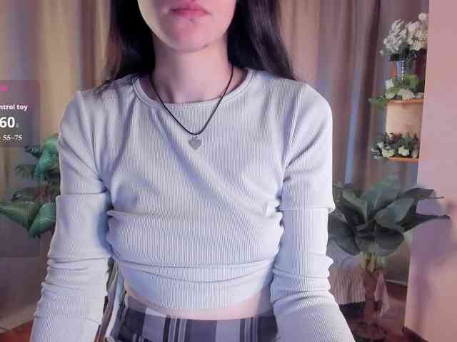 AishaDark webcam