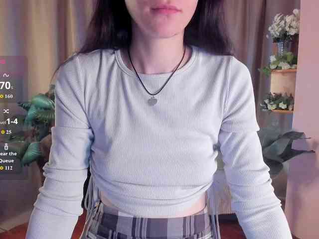 AishaDark webcam