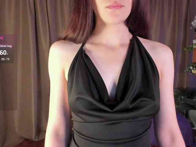 AishaDark webcam