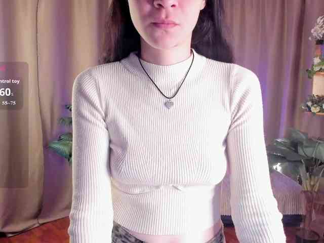 AishaDark webcam