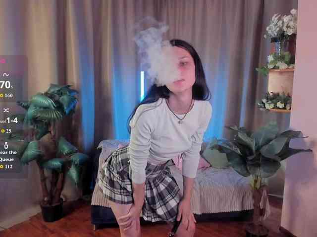 AishaDark webcam