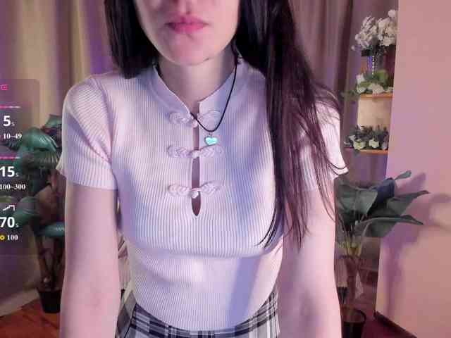 AishaDark webcam