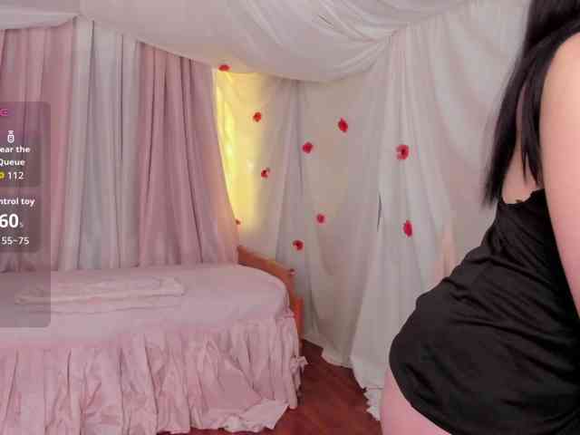 AishaDark webcam