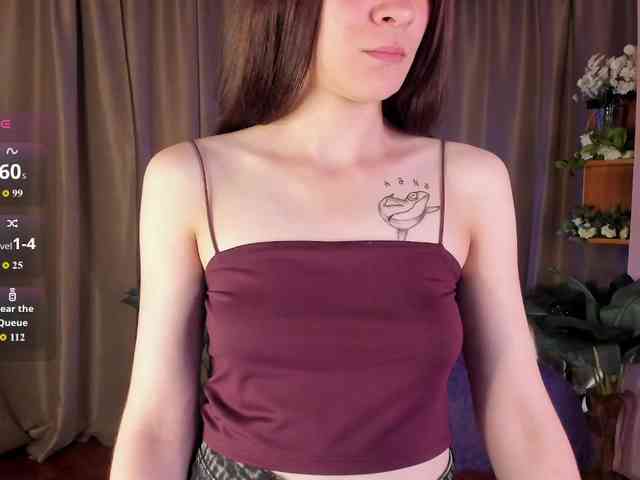 AishaDark webcam