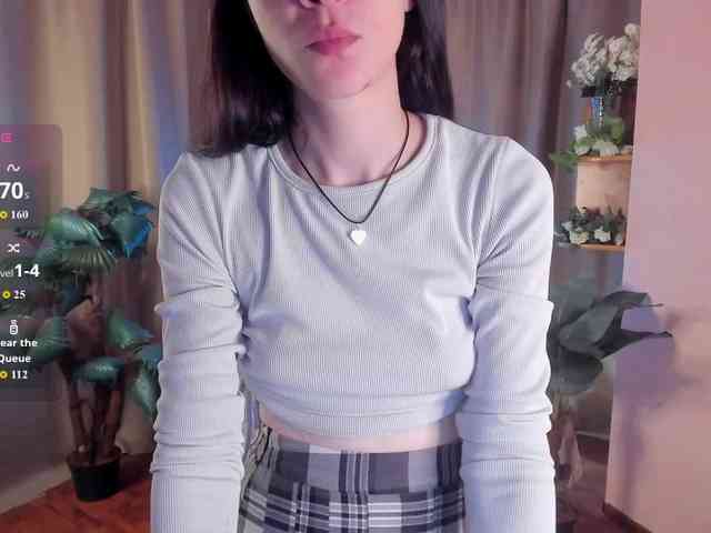 AishaDark webcam