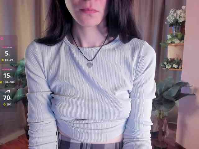 AishaDark webcam