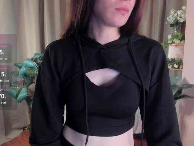 AishaDark webcam