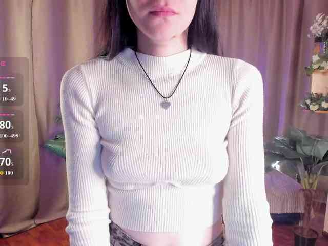 AishaDark webcam