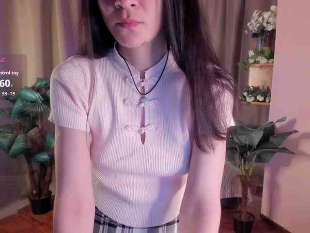 AishaDark webcam