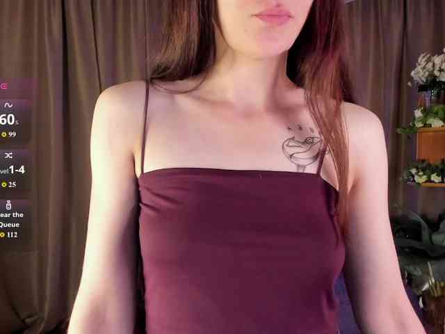 AishaDark webcam