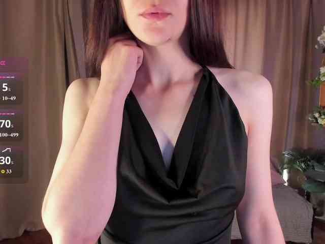 AishaDark webcam