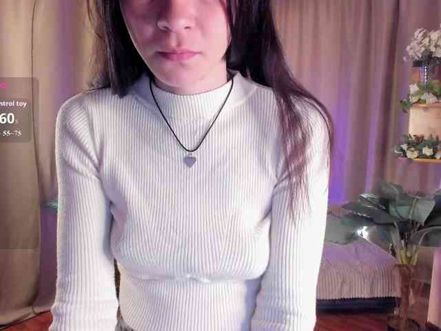 AishaDark webcam