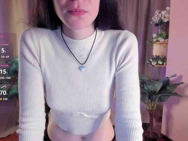 AishaDark webcam
