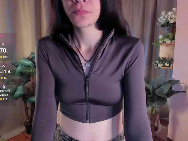 AishaDark webcam