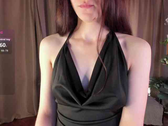 AishaDark webcam