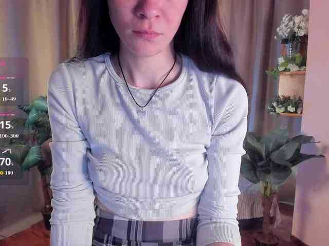 AishaDark webcam