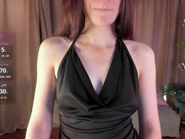 AishaDark webcam
