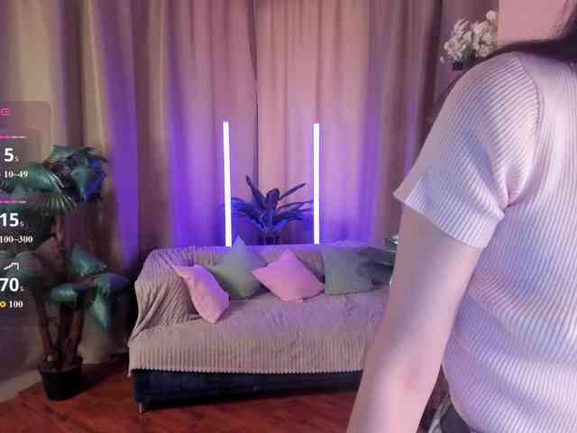 AishaDark webcam