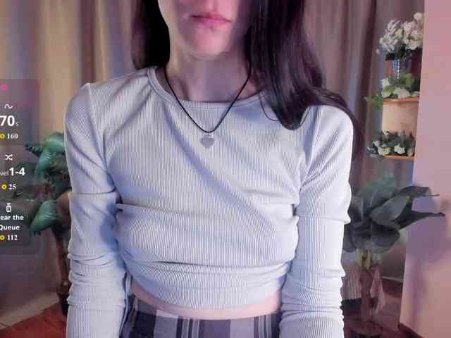 AishaDark webcam