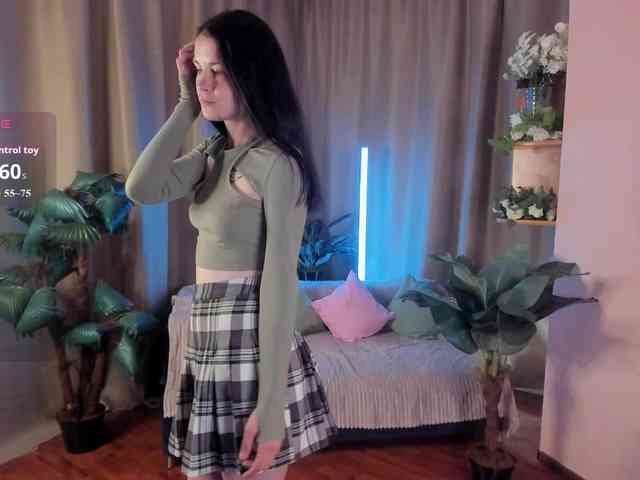 AishaDark webcam