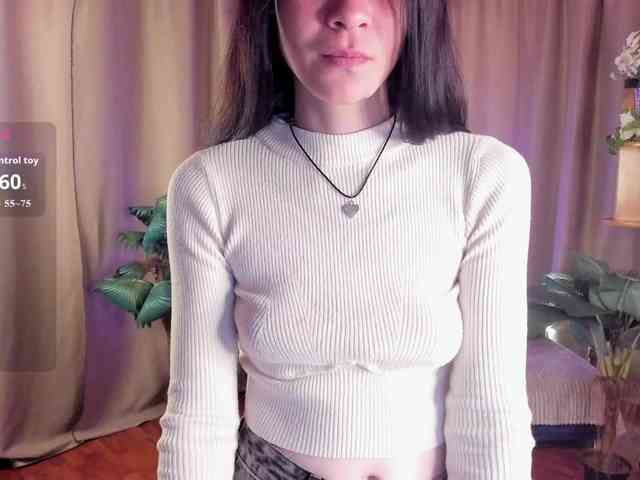 AishaDark webcam