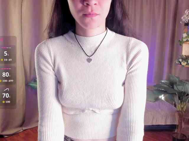 AishaDark webcam
