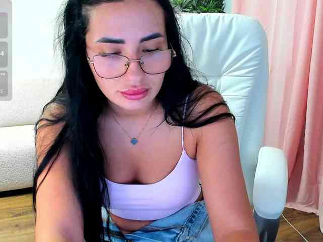 KimRece webcam