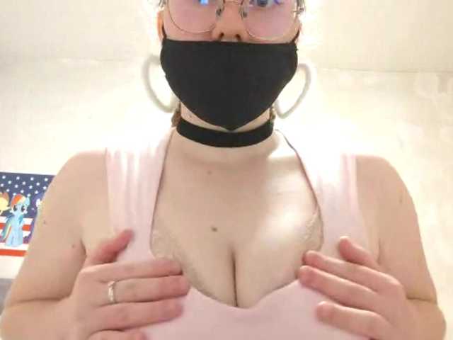 2Anabel live cam on BongaCams