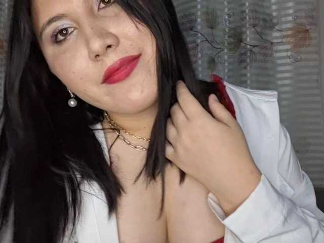 DomingaBeyene live cam on BongaCams