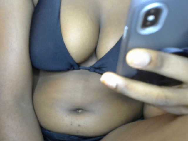 Drippypussy07 live cam on BongaCams