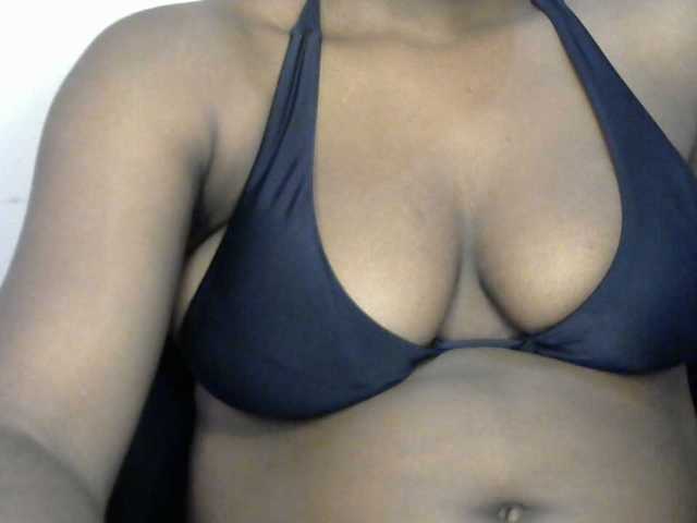 Drippypussy07 live cam on BongaCams