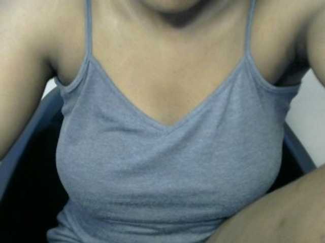 Drippypussy07 live cam on BongaCams