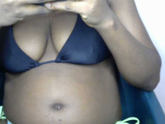Drippypussy07 live cam on BongaCams