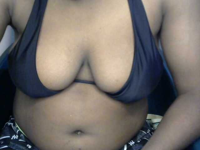Drippypussy07 live cam on BongaCams