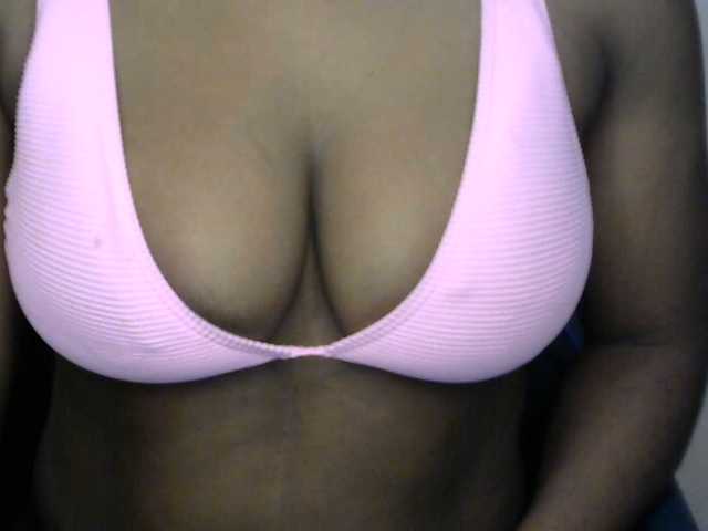 Drippypussy07 live cam on BongaCams