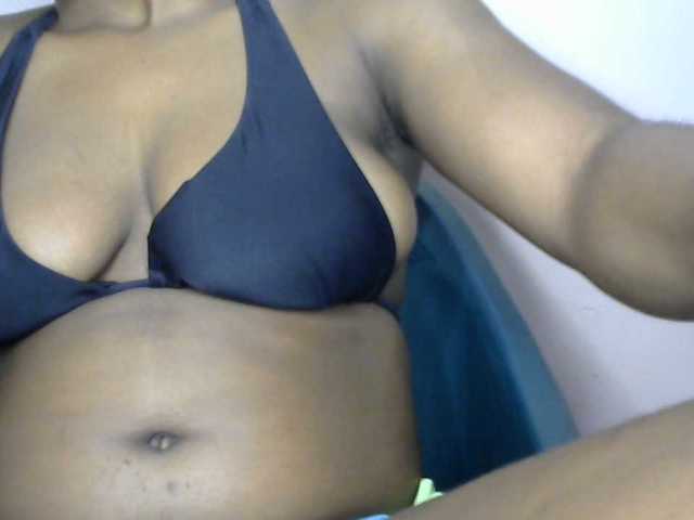 Drippypussy07 live cam on BongaCams