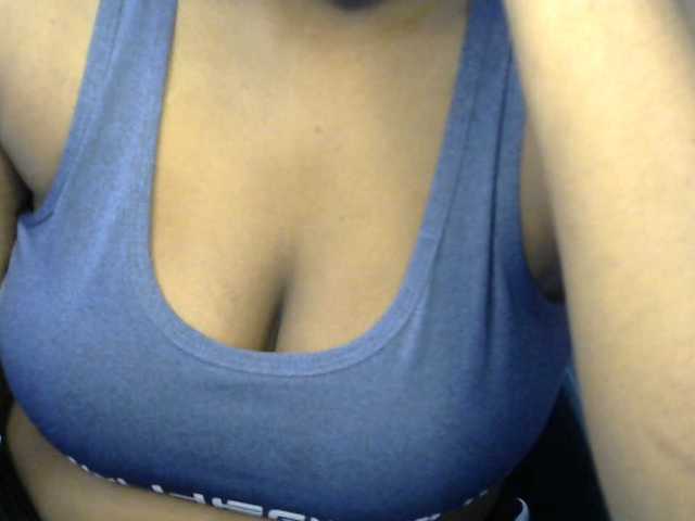 Drippypussy07 live cam on BongaCams