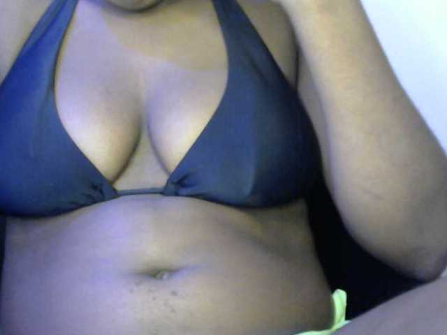 Drippypussy07 live cam on BongaCams