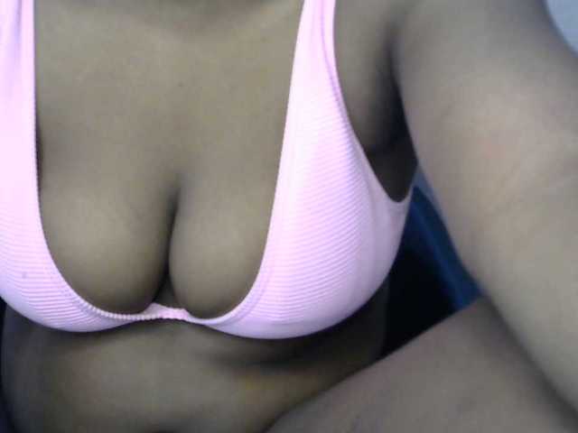 Drippypussy07 live cam on BongaCams